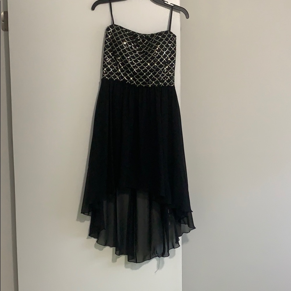 Black/gold Strapless Dress